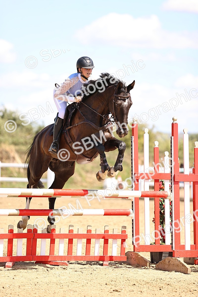 SBM_014938 - Class 15 - Senior Newcomers - 1.10m Open