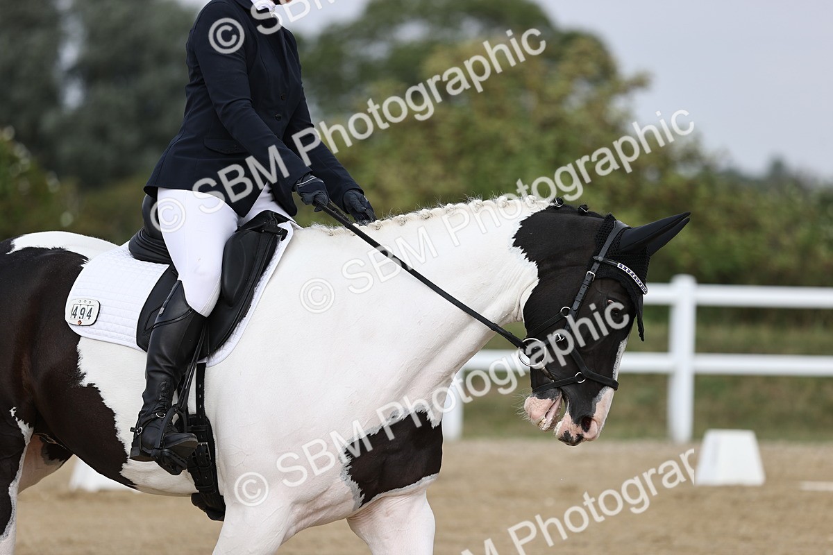 SBM_017975 - Class 14 - Novice 23 - 15.16-16.19