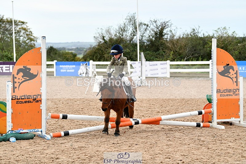 241013B-091435-00144 - Cls 1 Clear Round