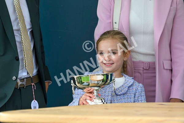 220824-Race 6-Angel Hunter-7899 - Race 6 4.45pm sensory-junction.co.uk Autism Awareness EBF Stallions Nursery Handicap