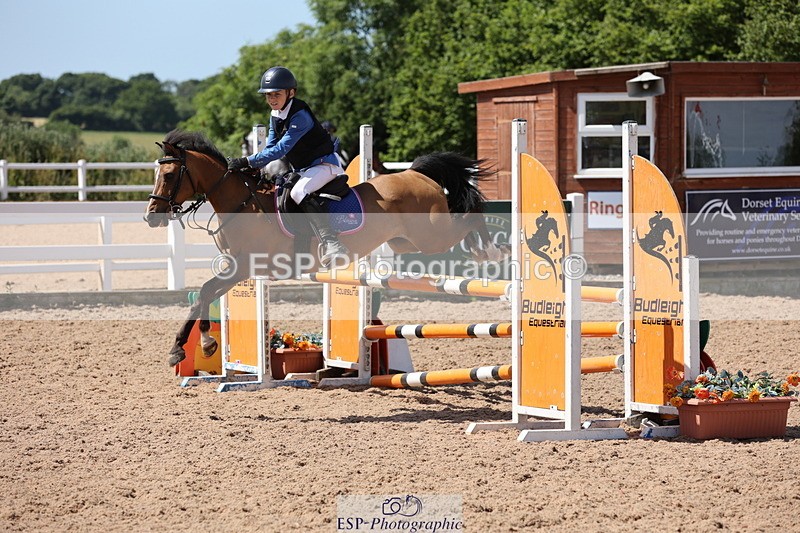 240629A-111607-04472 - Cls 17 Discovery and 90cm Open