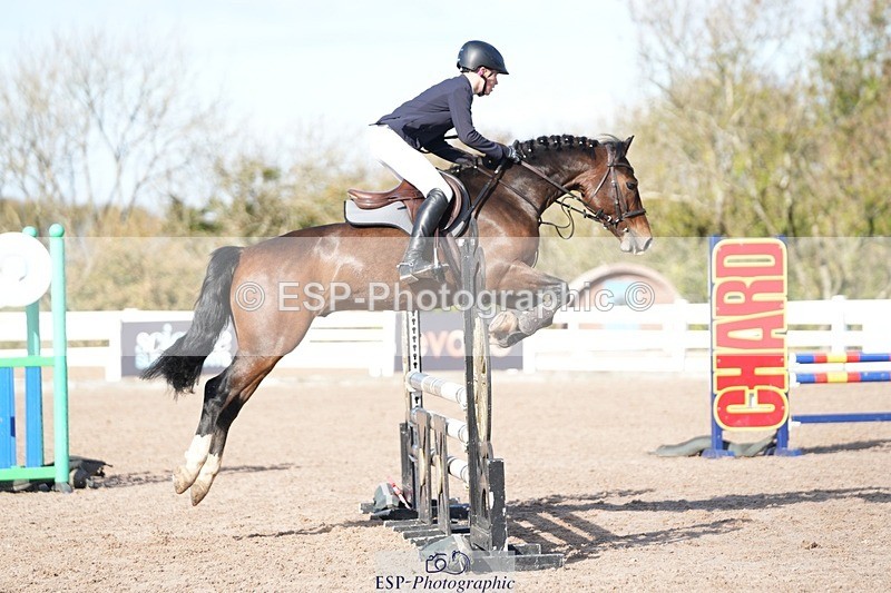 251025-130624-00474 - Cls 9 Pony Winter Discovery and 90cm