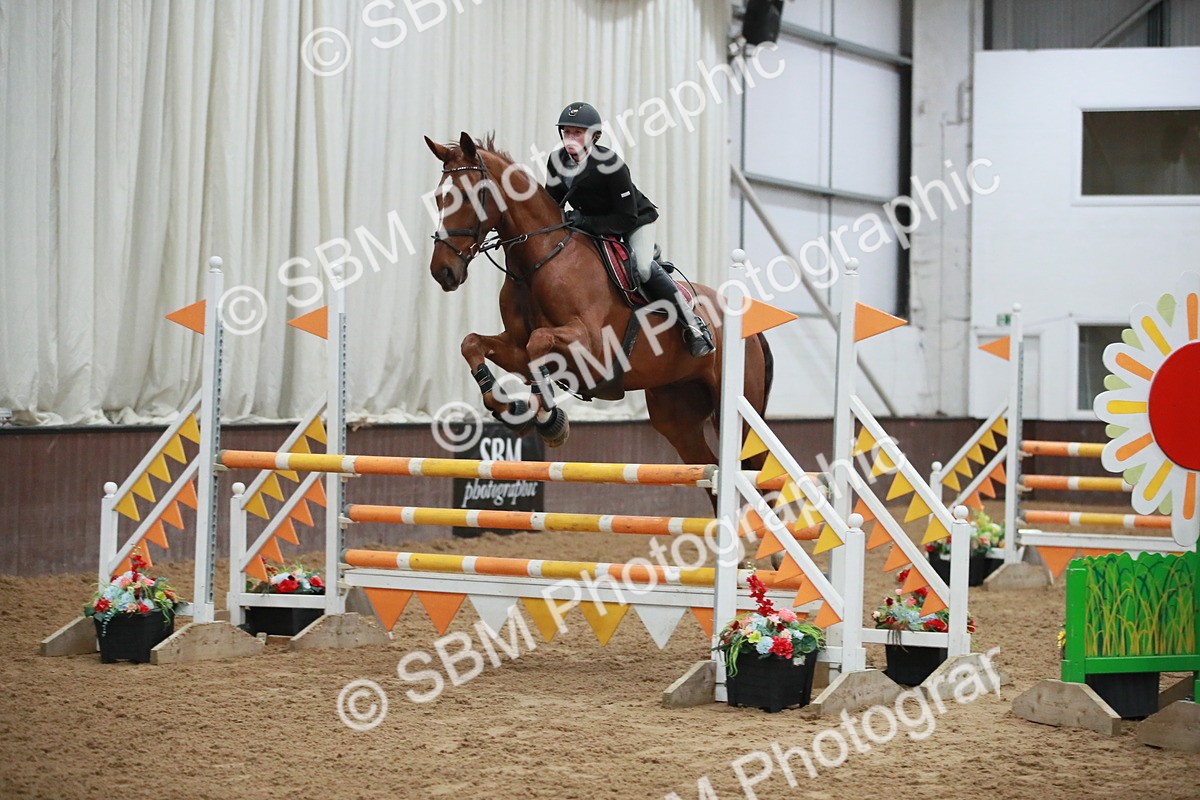 SBM_001114 - Class 4 - Senior Newcomers - 1.10m Open