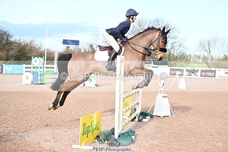 260128-104510-00152 - Clear Round & Brit Nov 90cm