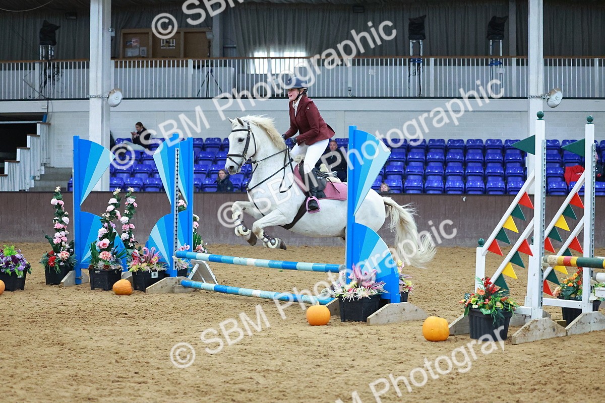 SBM_003327 - Class 4 - Pairs