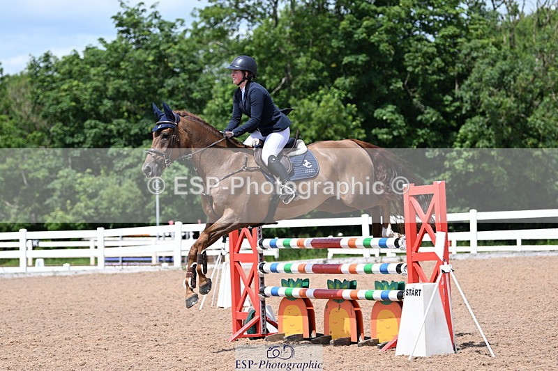 240619A-142039-00546 - Cls 4 Snr Newcomers and 1.10m Open