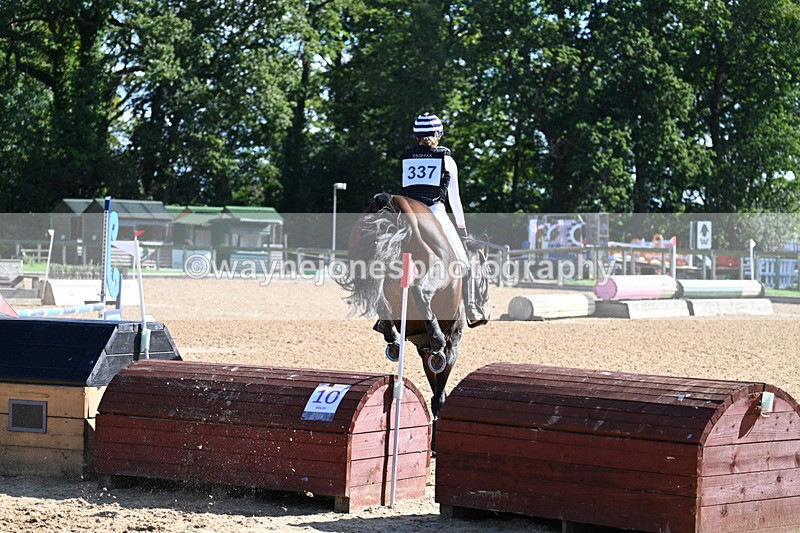 WJ7_1698 - Time 11:53 to 12:13