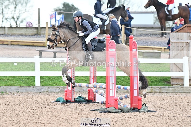 240128A-095021-00114 - Cls 1 Pony Intro 70cm