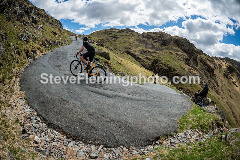 121533 - Hardknott Hairpin 12.00 - 13.00