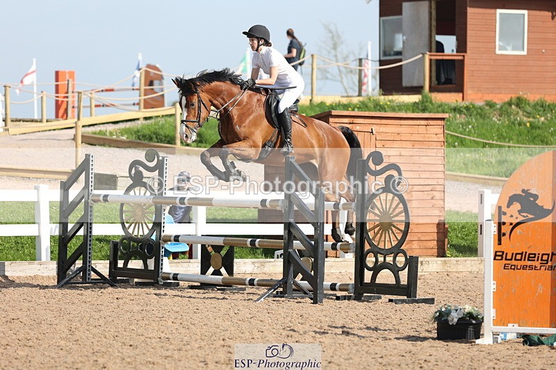 240510A-170241-09502 - Cls 19 Newcomers