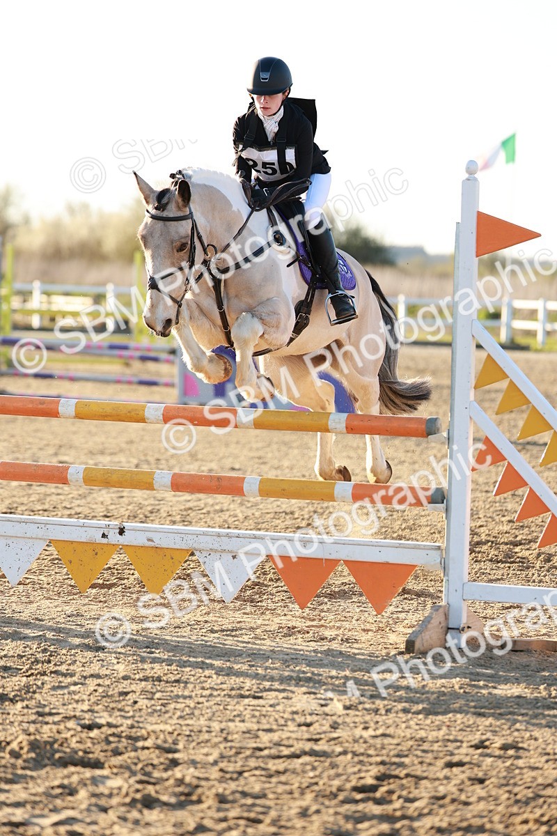 0B8A3279 - Class 7 - 1.00m