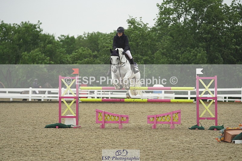 230722A-143118-09727 - Cls 23, 1 Star Gold 1.30m