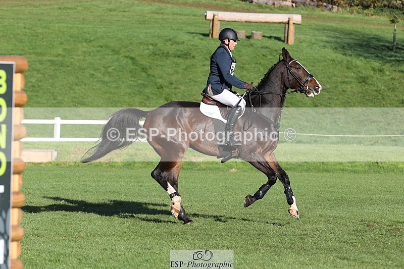 231022-095703-24220 - 644-HANDS.FREE-Alec.Miles-TrotUp+SJ