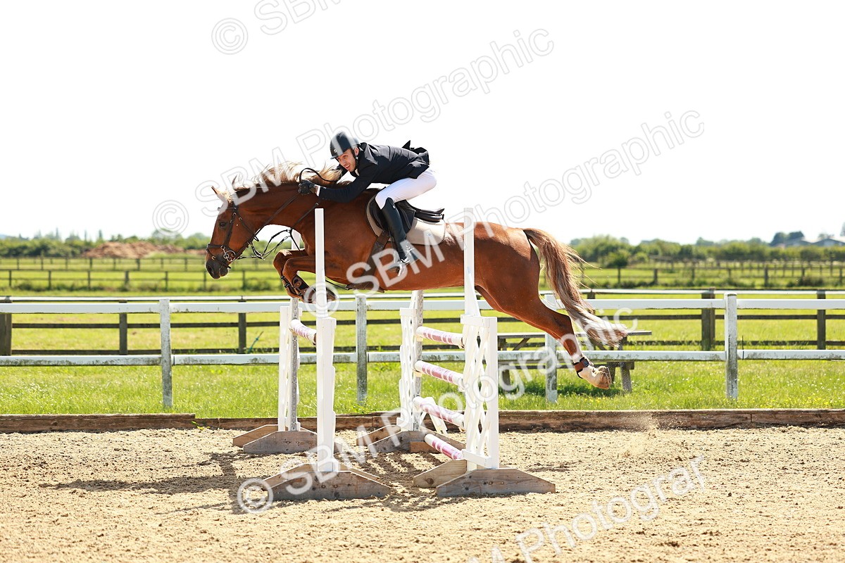 SBM_002669 - Class 4 - Senior Newcomers - 1.10m