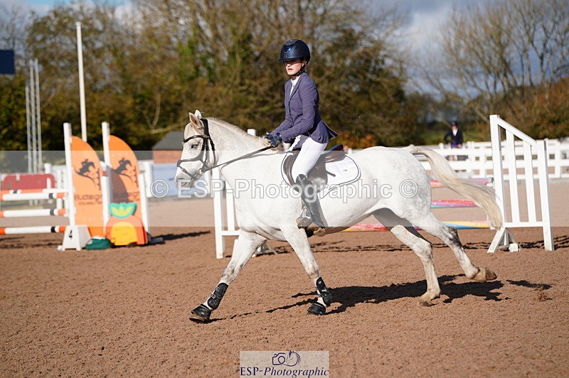 241027A-111058-02382 - SUN Cls 5 Pony Discovery and 90cm Open