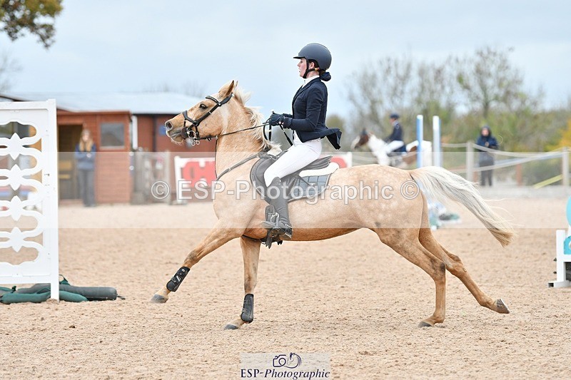 251026-142323-03329 - Cls 29-32 All 128cm 138cm Classes