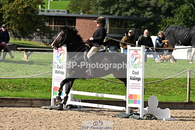 251004A-141403-01473 - Classes 6 & 7 60cm