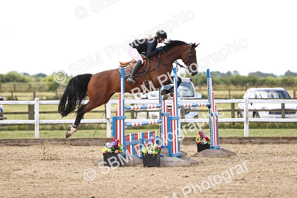 SBM_003541 - Class 22 - Senior Foxhunter 1.20m