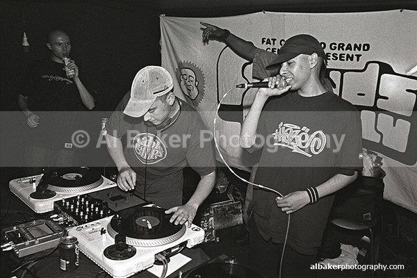 07 - Friends-&-Family @ the-roadhouse 28.06.03