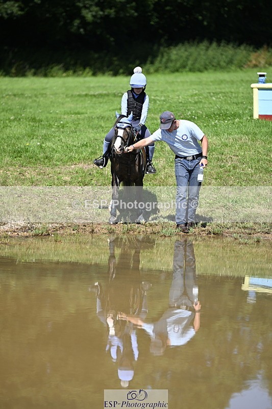 240728B-112416-01000 - Theo's Group XC