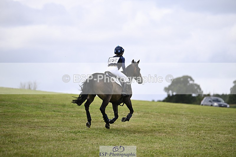 240825X-135821-34523 - 80cm XC 13.30 to 14.30