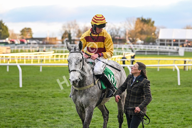 130325-Sine Nomine-WR-2193 - 13th March