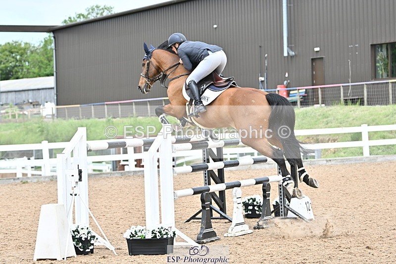 240523A-140344-02028 - Cls 5 National 1.30m