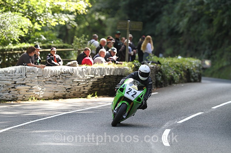 FOM_1045 - Classic TT Lap of honour