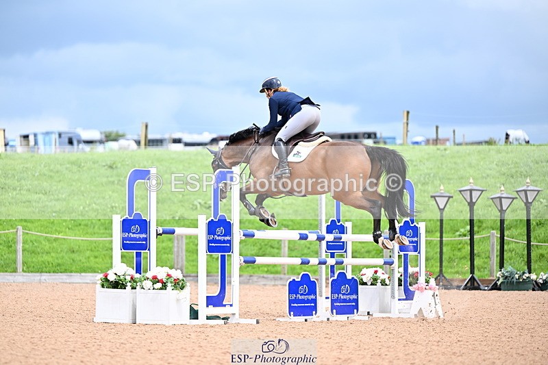 240726A-132812-01429 - Cls 3 Snr Foxhunter