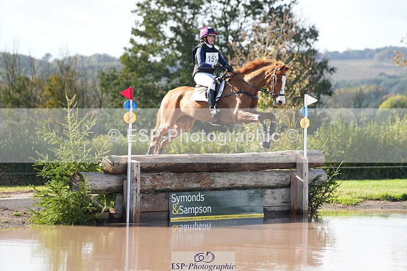 251024A-130015-10905 - B-151-Miranda.Staveley