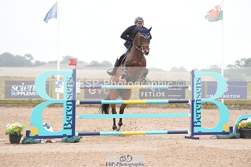 250718-110635-09902 - Cls 2, 3 Star Small Tour Break til End