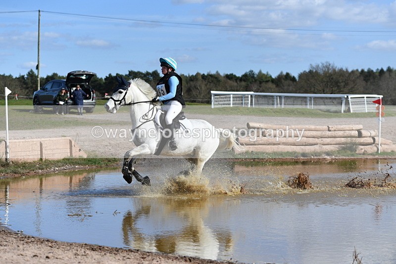 WJ5_8690 - Time 14:48 to 15:04