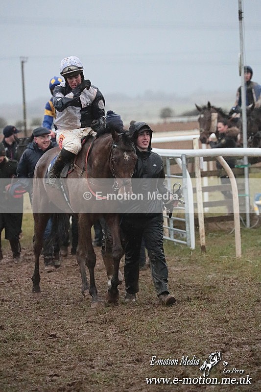 PtP 260125 1117 - Cocklebarrow Point-to-Point racing with the Heythrop Hunt 26/01/25