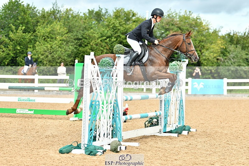 230813A-105827-11596 - Cls 40 A&B Senior Discovery & 1m Open