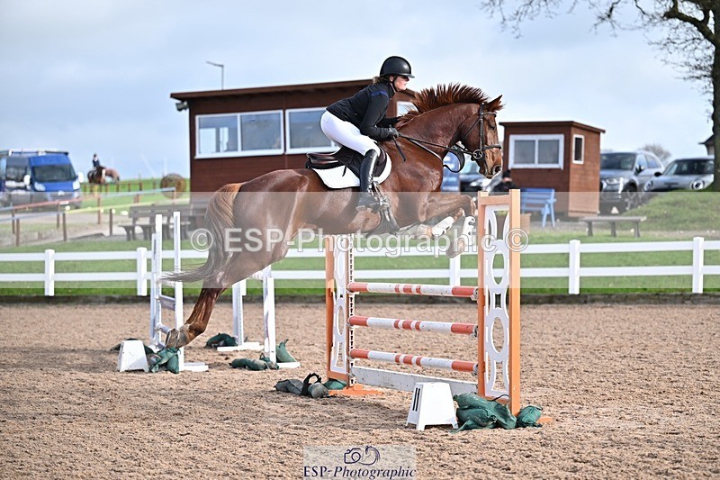 251119-114100-00294 - Cls 3 Snr 1.05m Open