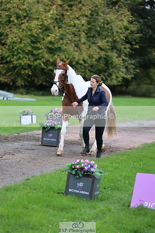 251026A-105909-23424 - F-454-Natalie.Stephens