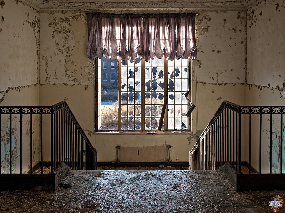 Pilgrim State Hospital (Brentwood, NY) | Administration Stairwell - Pilgrim State Hospital