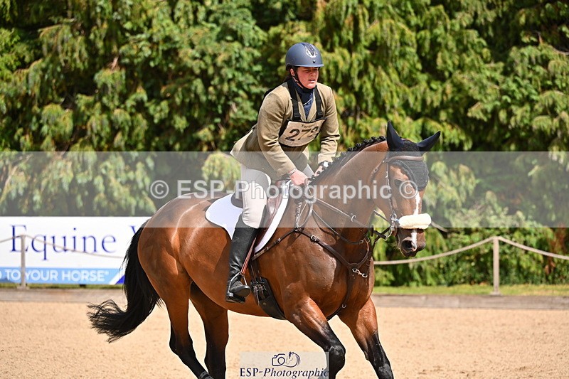 250802A-150350-06147 - F-278-Stacey.Blunn-MEADOWMARSH.DANCING.MILLIE