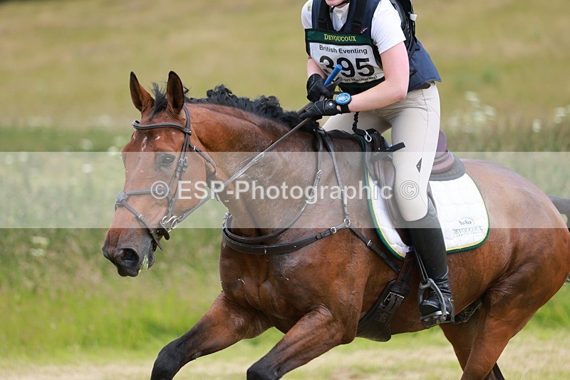 240630X-133858-7068 - 395-Tilly_Swanton-QUINTUS_GRANDIA_Z