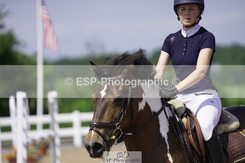 230625A-113840-03715 - Cls 3 Pony Bright Star and 148cm