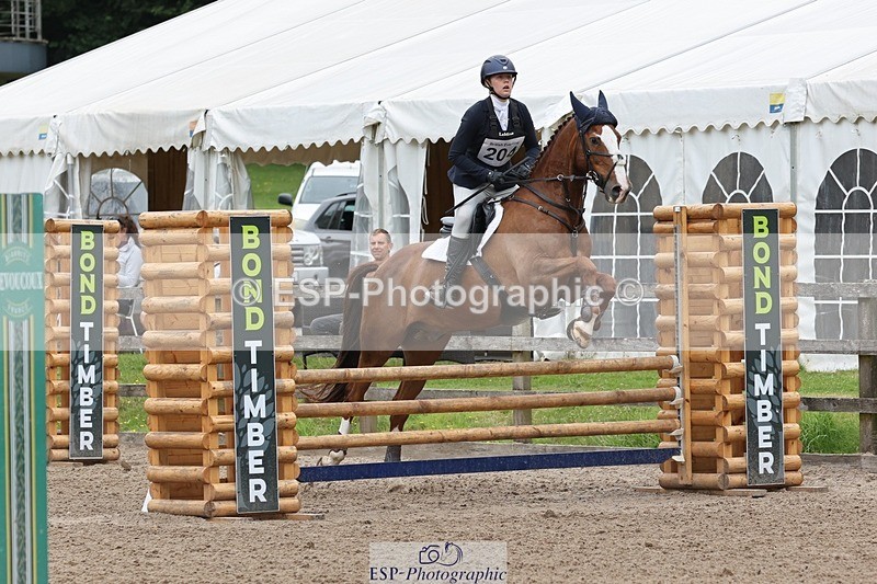 240803-123627-05036 - 204-Ella_Lawton-Smith-LOWHILL_FIER_AMBASSADOR