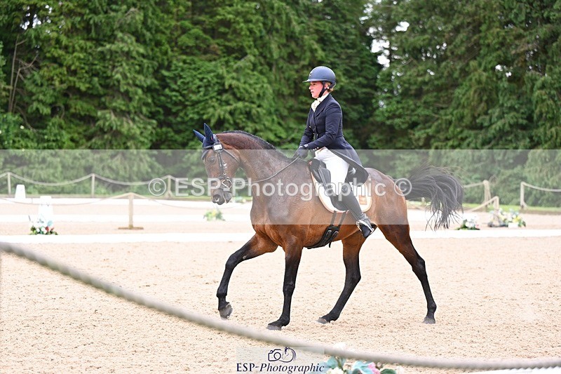 240524-120650-09171 - 524-BALLYVALLY_BAY-Rachel_Rendle