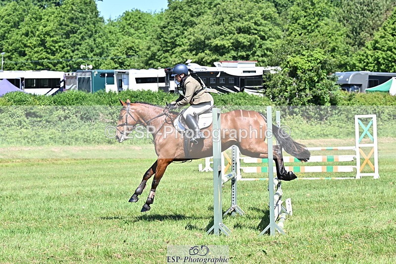 250522B-104230-01632 - 106-THE.CHAMPAGNE.LADY-Charlotte.Rowe