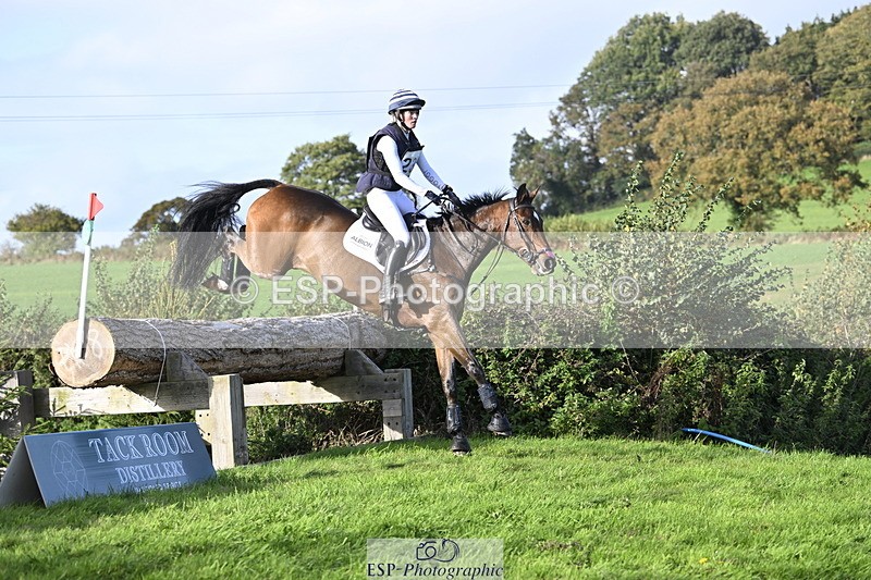 251024A-153043-15022 - C-239-Ellie.Townend