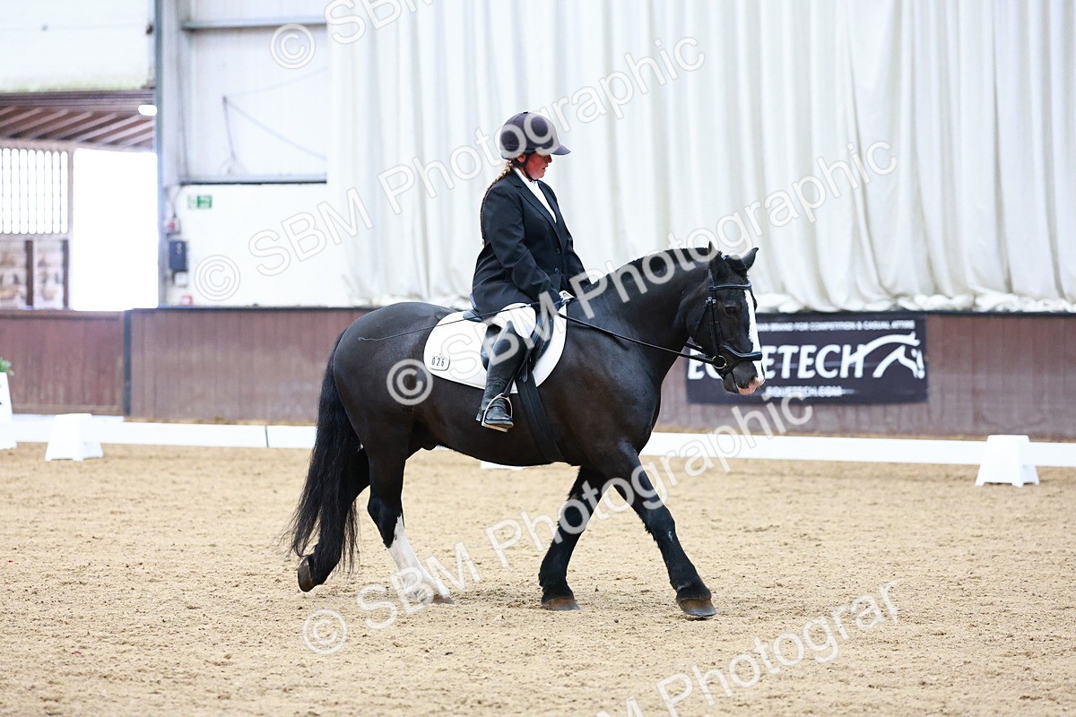 0B8A7661 - Class 2 - Intro 3