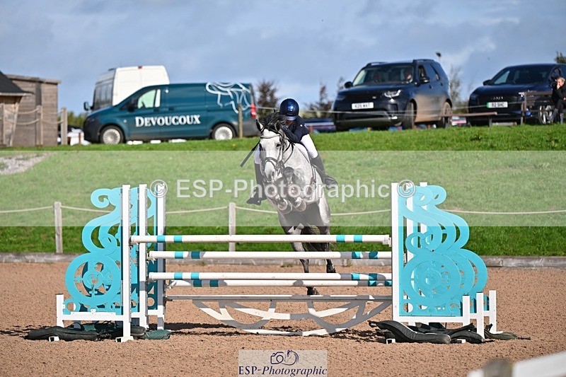 250912-102230-03889 - Cls 15 Snr Foxhunter
