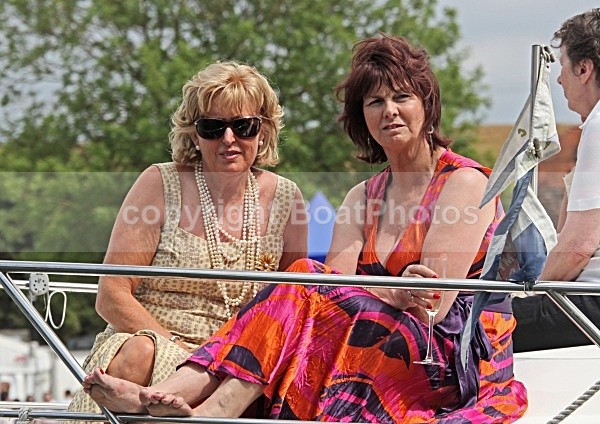 090704 SHIKARA TOO IMG_8225 - HENLEY REGATTA  SATURDAY 4th JULY 2009