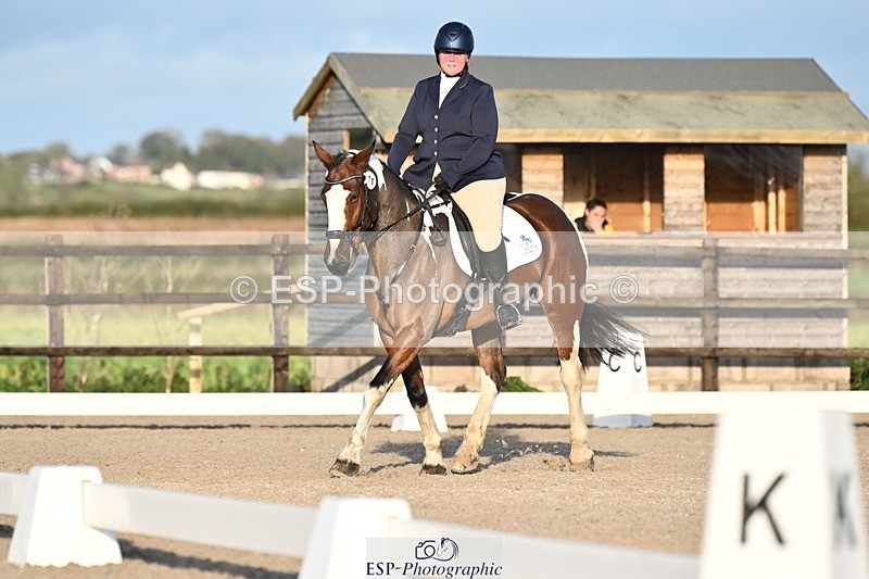 231105-152045-03775 - Cls 5 Novice 27 Start to 15.30 break