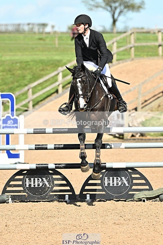 250416-152648-01741 - Cls 6 Foxhunter and 1.20m