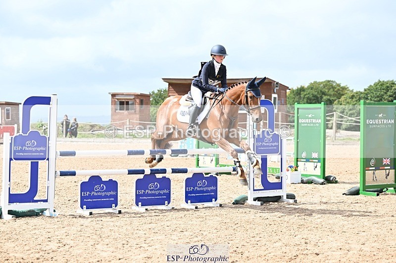 250831-123215-08306 - L-560-Arabella.Henderson